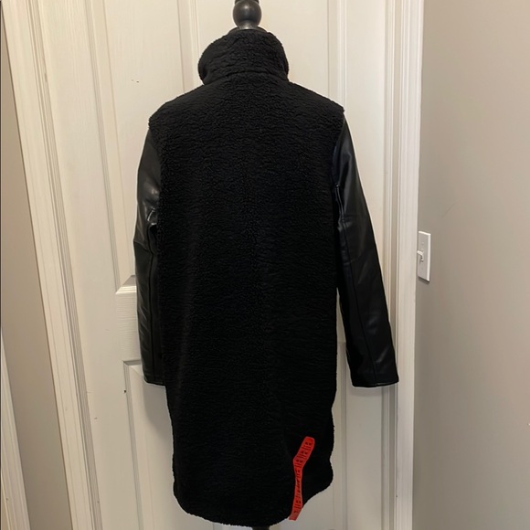 Andrew Marc Women's Bouclé Mixed Media Coat Medium - Picture 10 of 13